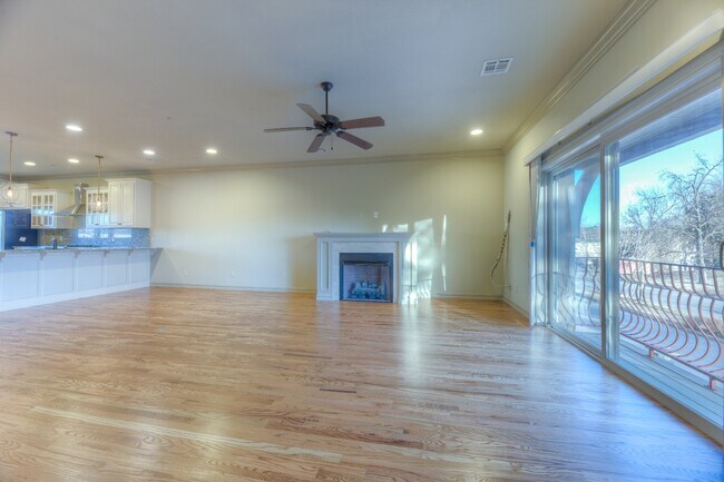 Foto del edificio - 1333 E 41st Pl