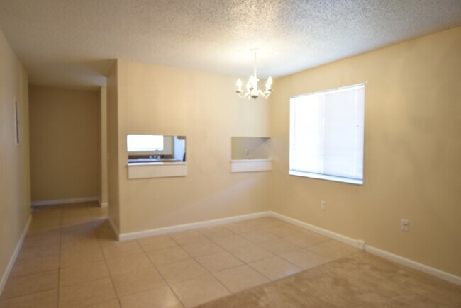 Building Photo - 112 Cory Ln