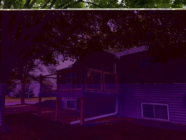 Foto del edificio - 925 Sky Ridge Dr