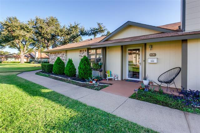 Foto principal - 4430 Wind River Ln