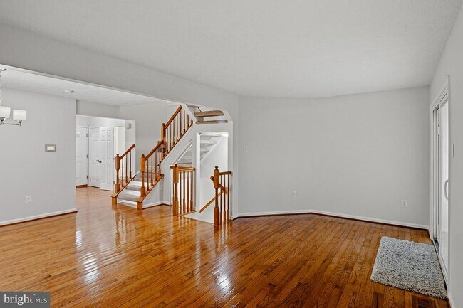Building Photo - 7951 Brightmeadow Ct