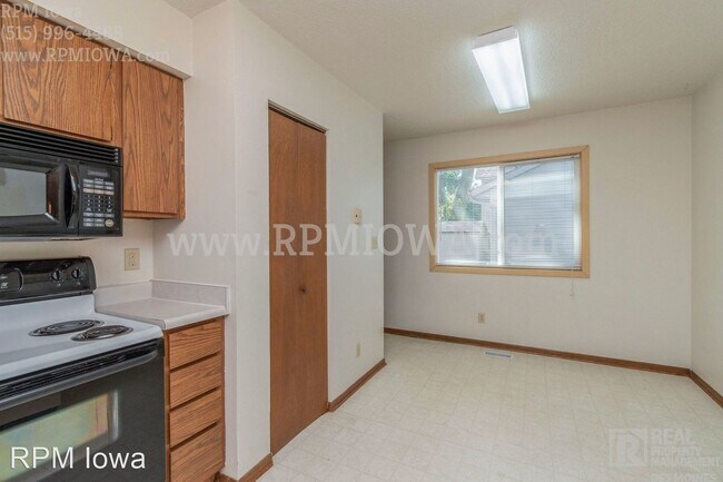 Building Photo - 2 br, 2 bath House - 4112 Harris Street