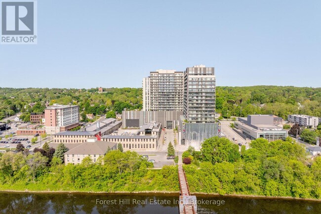Photo du bâtiment - 15-PH2015 Glebe St
