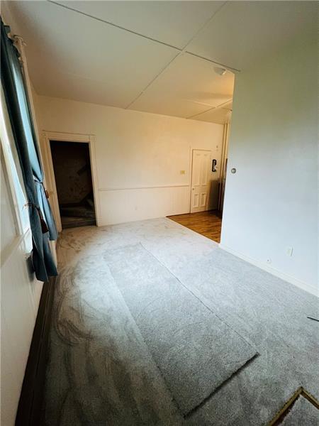 Foto del edificio - 465 Irwin Ln
