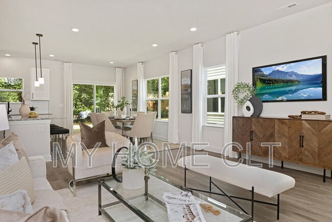 Foto del edificio - 2318 Rebecca Ave