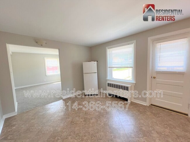 Foto del edificio - 8020 W Becher St