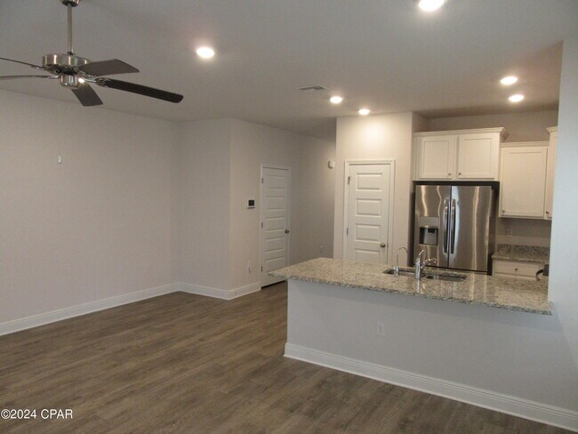 Foto del edificio - 1612 Caleigh Ct