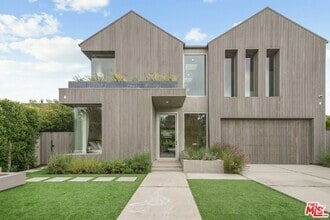 Building Photo - 1310 Preston Way
