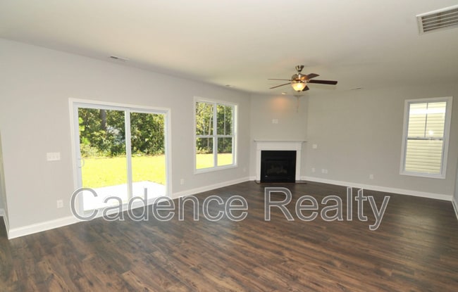 Building Photo - 3255 Kellerton Pl