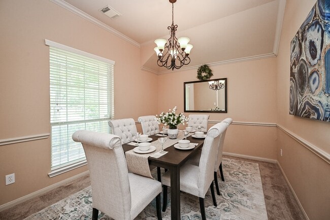 Foto del edificio - 8010 Durham Run Ln