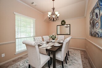 Building Photo - 8010 Durham Run Ln