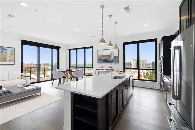 Foto del edificio - 3201 McKinney Ave