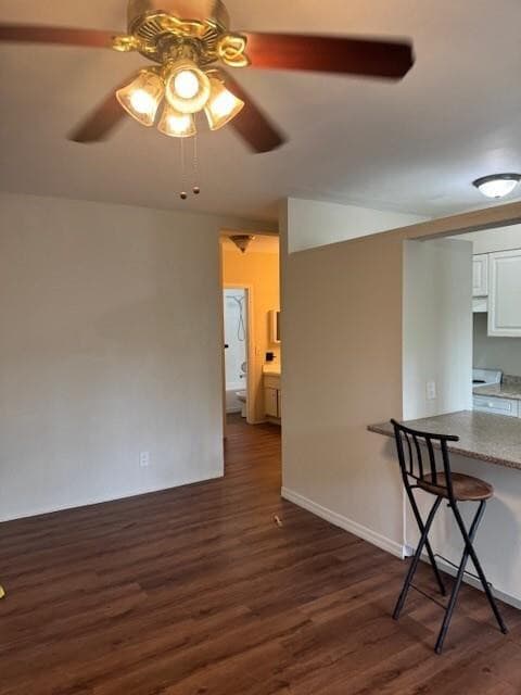 Building Photo - 1911 NE 8th Ct