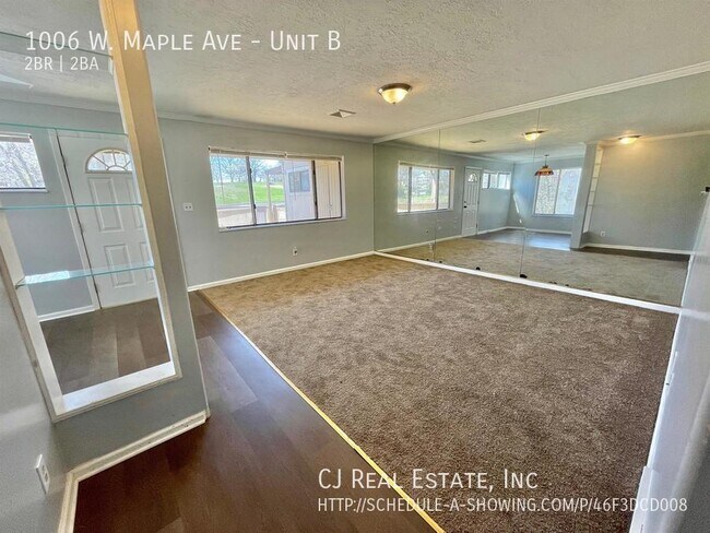 Foto del edificio - 1006 W Maple Ave