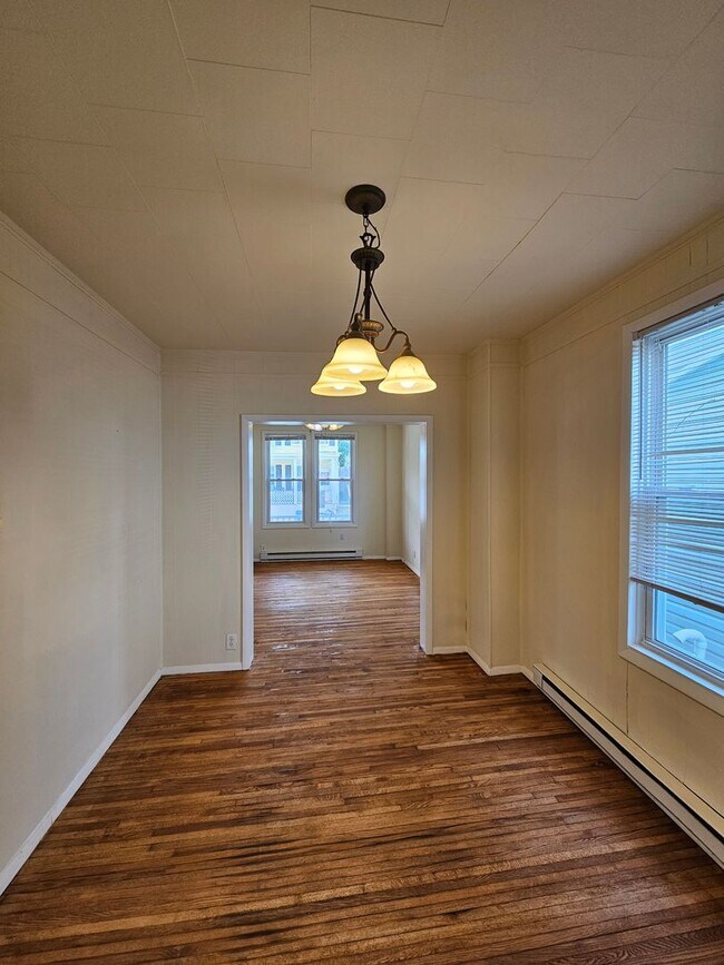 Building Photo - 3 Bed 2 Bath with a Loft in Hagerstown