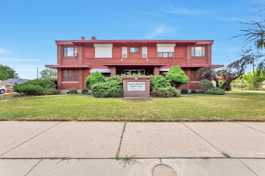 Foto del edificio - 2483 Harrison Blvd