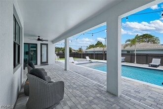 Building Photo - 2419 Country Club Blvd