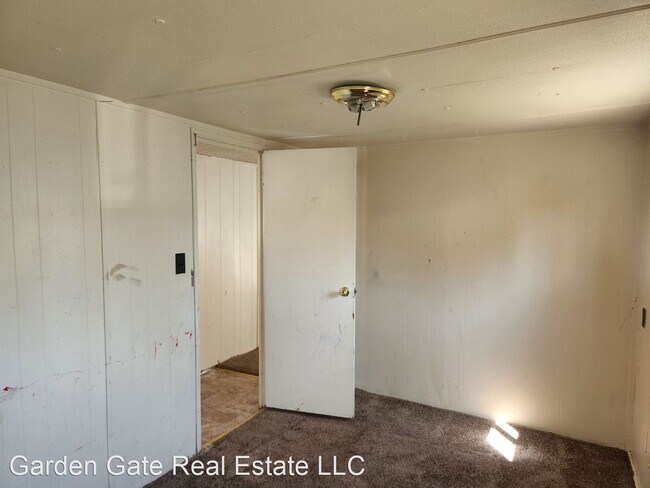 Building Photo - 2 br, 1 bath House - 4848 Lafayette #7