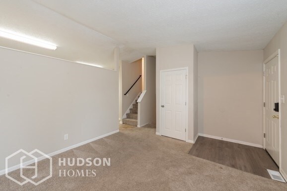 Building Photo - 6151 Old Mill Dr