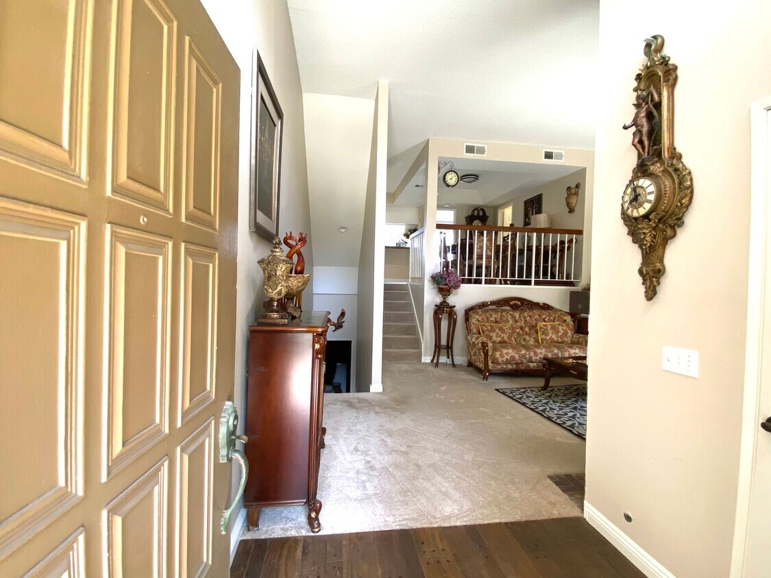 8375 Village Ln, Rosemead, CA 91770 Townhome Rentals in Rosemead CA