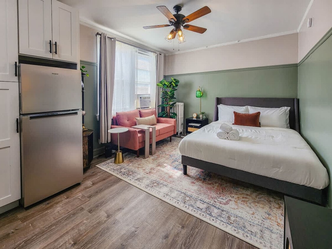 Foto principal - 2115 N Sedgwick St