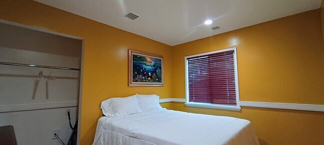 Foto del edificio - 21323 Conradi Ave