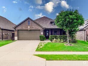 Building Photo - 1604 De Berry Ln