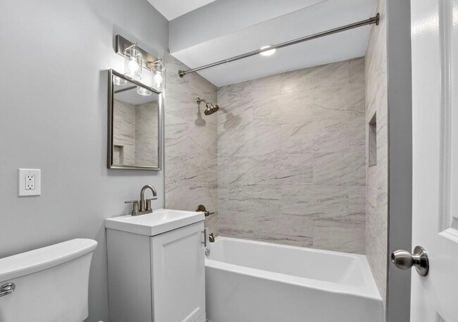 Building Photo - Totally Updated 3 + 2 on Crittenden