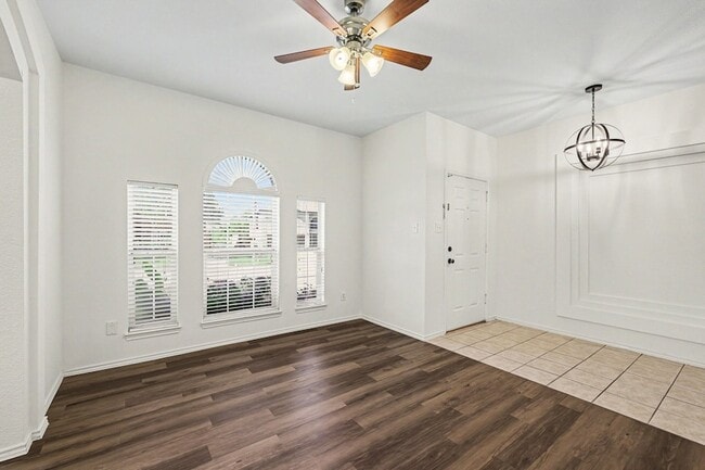 Photo - 5506 San Marino Drive Unit House