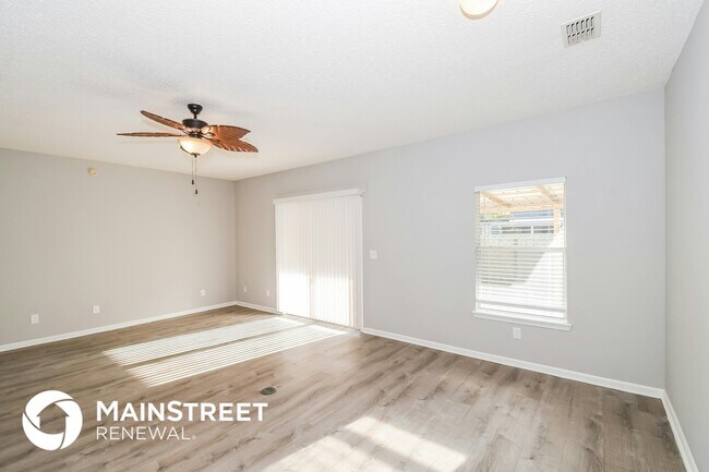 Foto del edificio - 95142 Twin Oaks Ln