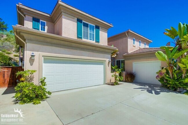 Building Photo - Gorgeous 4Bdm 2.5Ba Two-Story Home in San ...