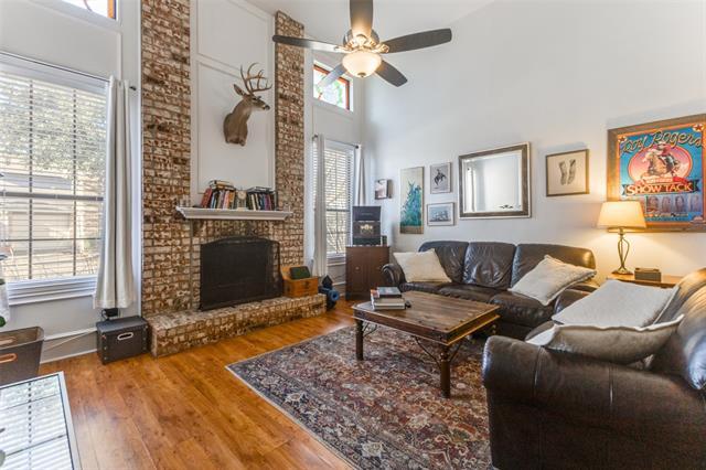 Foto del edificio - 3427 San Jacinto St