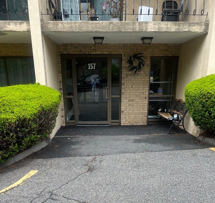 Foto principal - 157 Franklin St