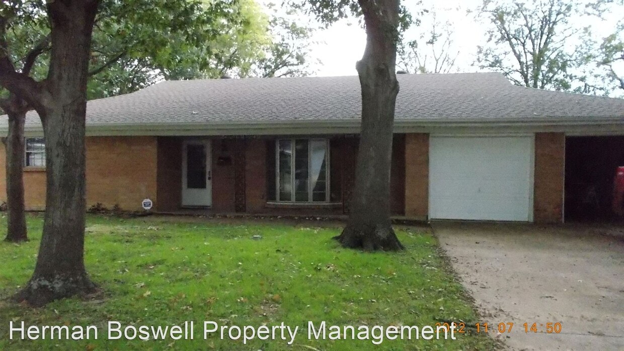 Primary Photo - 3 br, 2 bath House - 7816 Chantilly Ln