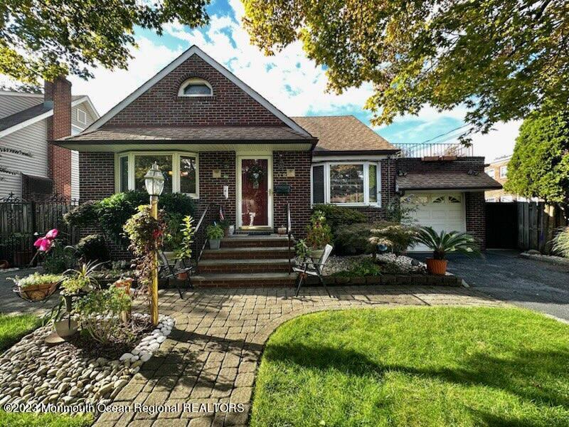 Primary Photo - 179 Baltusrol Ave