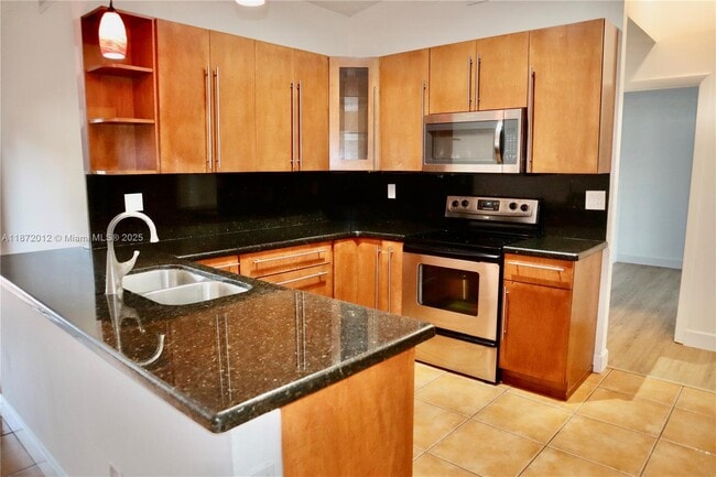 Building Photo - 9730 SW 148th Ave