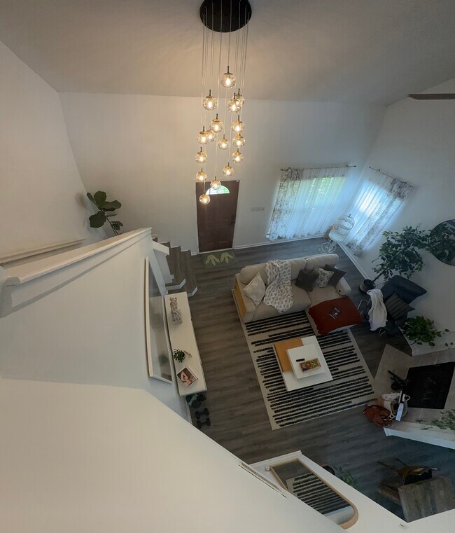 Foto del edificio - 5222 Waterton Lakes Dr