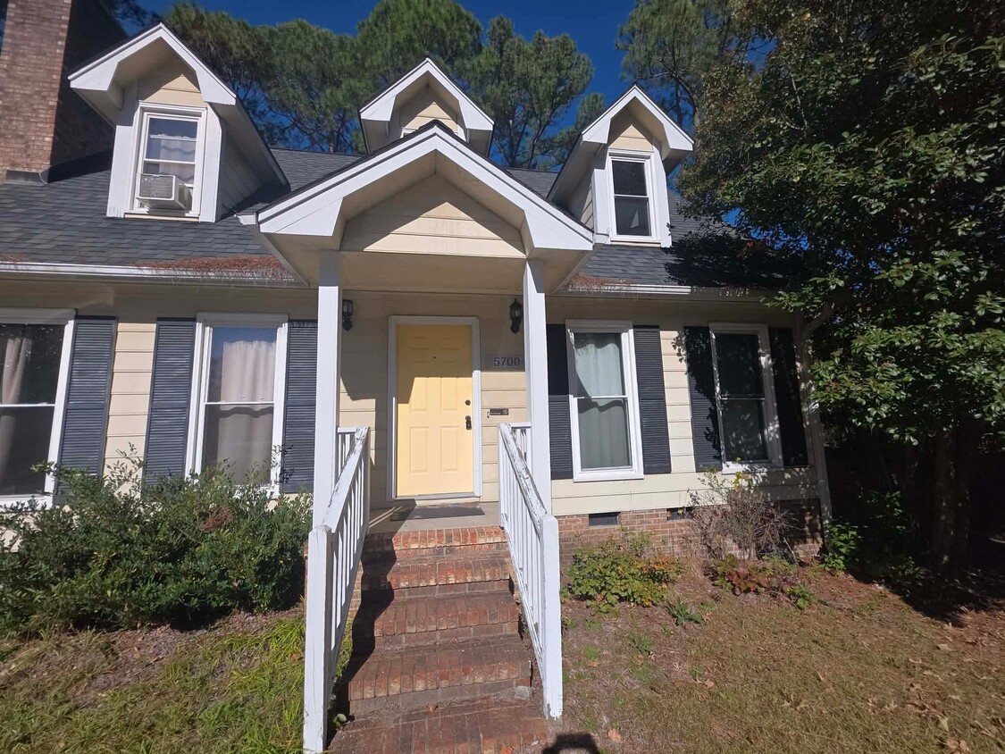 Primary Photo - 5700 Nassau Dr