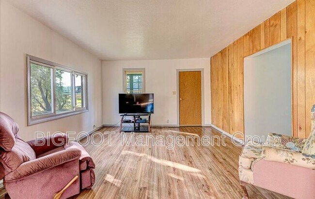 Foto del edificio - 20 E Pacific St