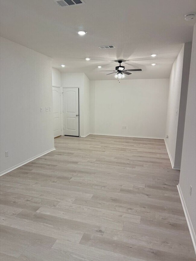 Foto del edificio - Pre-Leasing Now! Modern Two Bedroom | One Bath Home in Vilonia - Available Soon