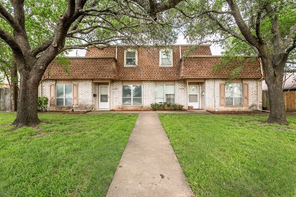 11350/52 Quail Run St - 11350/52 Quail Run St