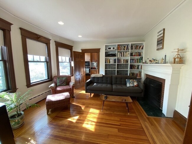 Building Photo - 153 Upland Rd