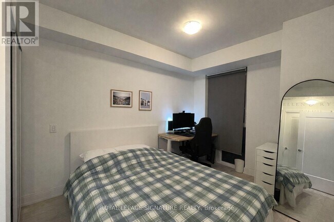 Photo du bâtiment - 70 Annie Craig Dr