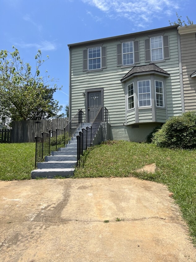 Photo - 1877 Barrington Ct (Marietta, GA)
