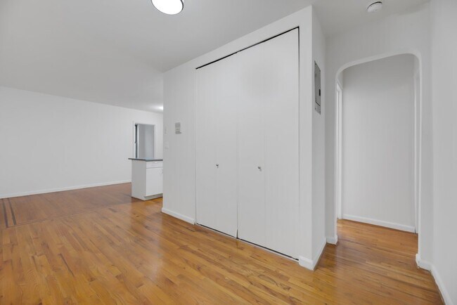 Foto del edificio - 113 E 31st St