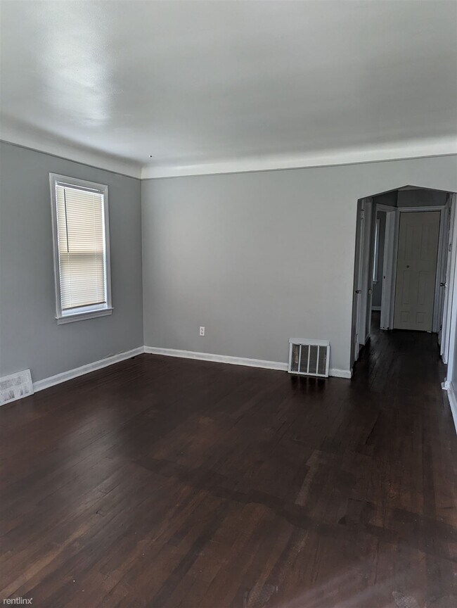 Building Photo - 3 br, 1.5 bath House - 12925 Ashton Rd