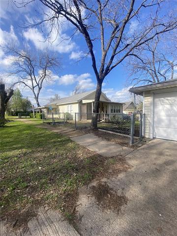 Foto del edificio - 308 N Shawnee St