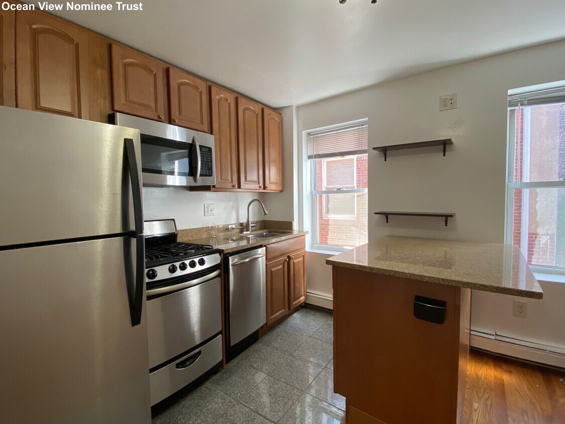14 Hanover Ave Unit 2, Boston, MA 02109 Apartments in Boston, MA