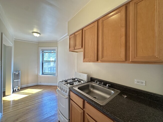 Foto del edificio - 4646 N Paulina St