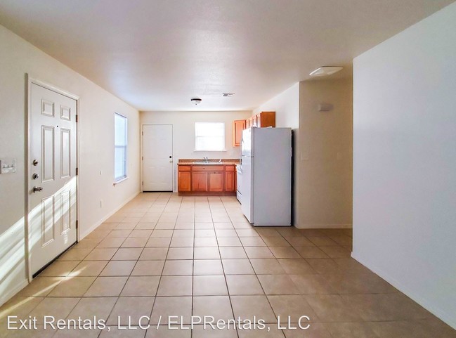 Building Photo - 6262 Patria St